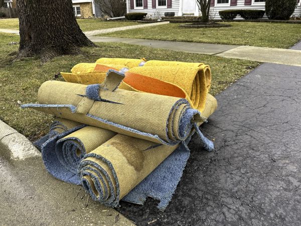 Carpet Haul Away Service in Bloomfield Hills