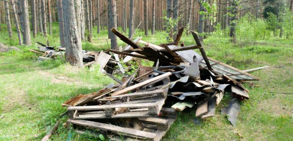 Debris Removal Service in Bloomfield Hills