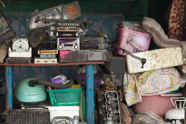 Garage Junk Removal in Bloomfield Hills