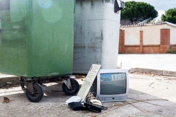 Television Disposal in Bloomfield Hills
