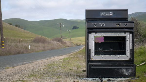 Oven Disposal Service in Bloomfield Hills